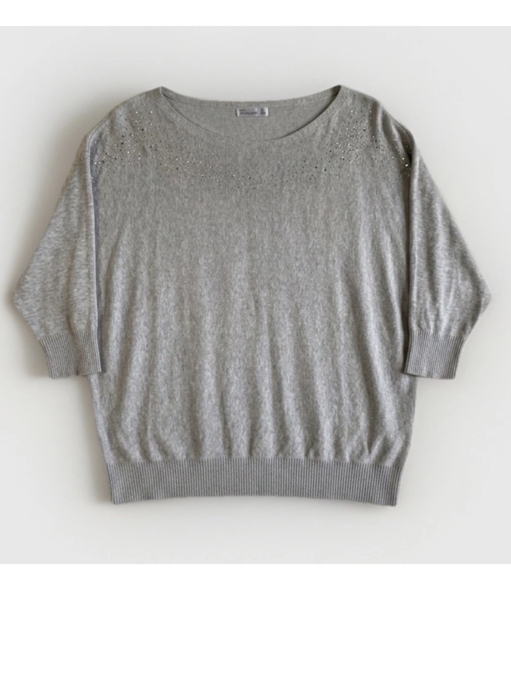 89th & Madison Heather Gray Knit Crewneck Sweater with Shoulder Embellishments